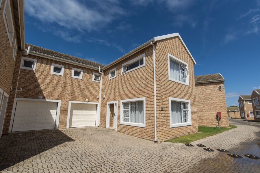 3 Bedroom Property for Sale in Bluewater Bay Eastern Cape